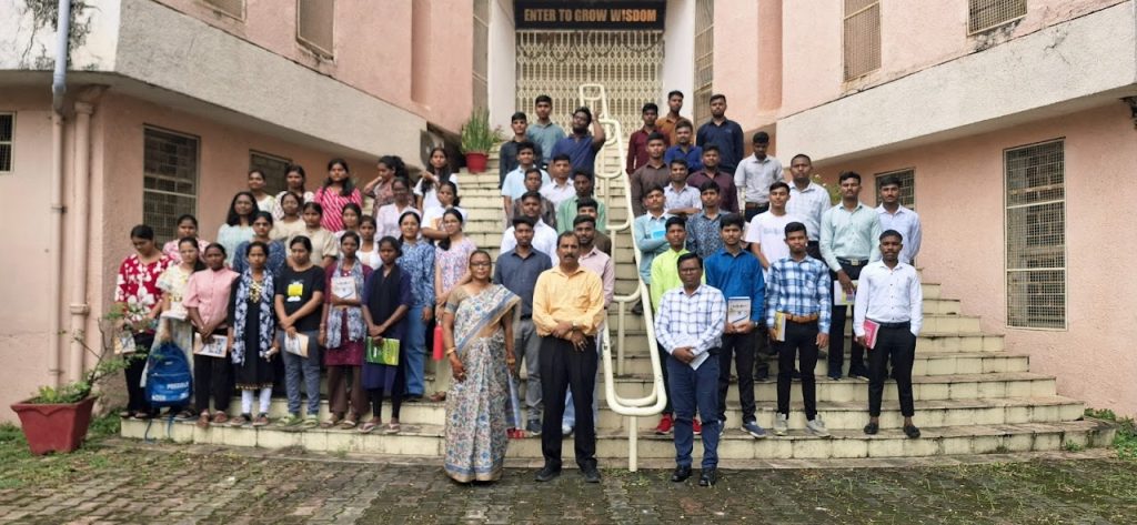 Deeksha Programme first year students visited nehru library